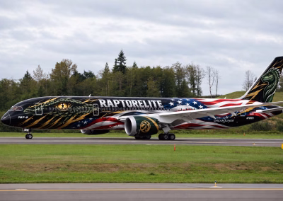 RaptorElite Dreamliner in Patriotic Livery